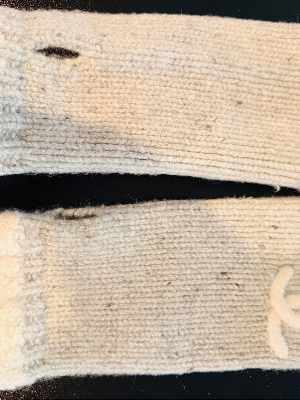 Authentic CHANEL Fingerless Gloves - Picture 3 of 6